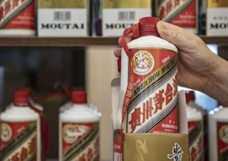 附近茅台酒回收行情持续下跌，2024年茅台酒行情还乐观吗？