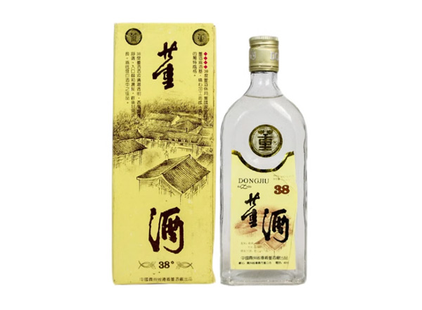 附近38度黄标董酒上门回收行情价格