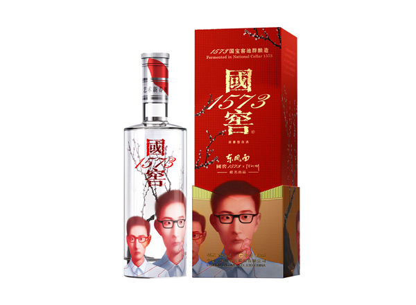 附近回收国窖1573·艺术新春酒·东方面