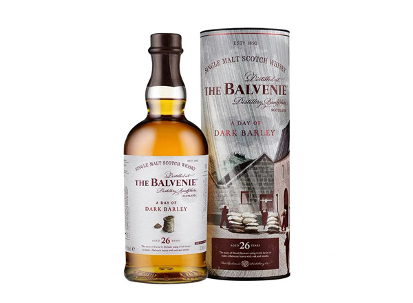 附近苏格兰百富26年回收百富威士忌故事系列The Balvenie Aged 26 Years A Day of Dark Barley Single洋酒行情价格