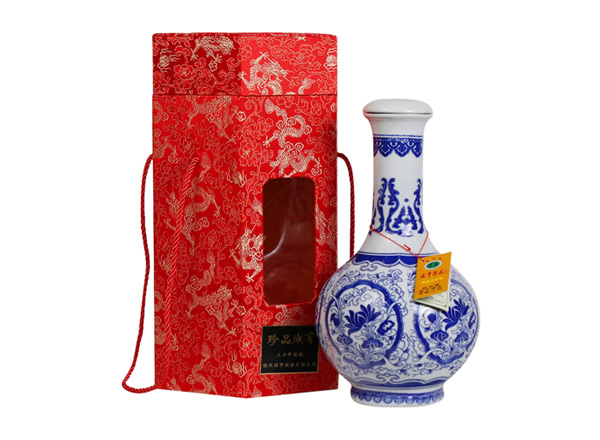 附近咸亨黄酒回收珍品咸亨三十年花雕酒青瓷瓶盒装绍兴黄酒2.5L行情价格