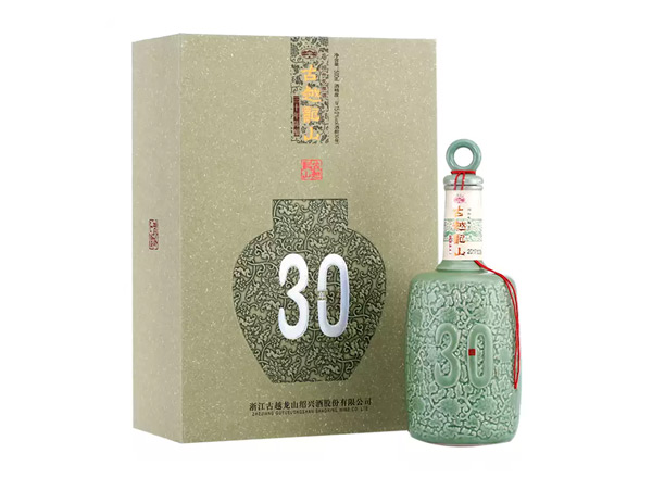附近古越龙山30年黄酒回收古越龙山三十年陈酿花雕酒