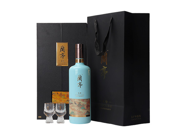 附近会稽山黄酒回收兰亭大师三十年陈酿1L礼盒装绍兴黄酒